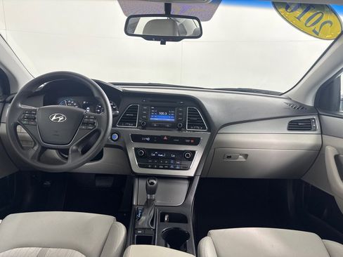 Used 2016 Hyundai Sonata SE image 25