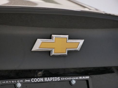 Used 2020 Chevrolet Malibu LT image 53