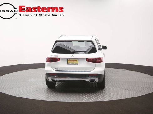 Used 2025 Mercedes-Benz GLB 250 w/ Exclusive Package image 40