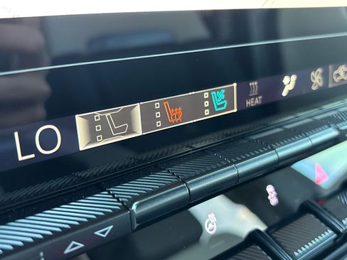 New 2026 GMC Hummer EV SUV image 10