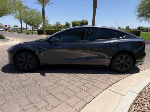 Used 2025 Tesla Model 3 RWD image 6