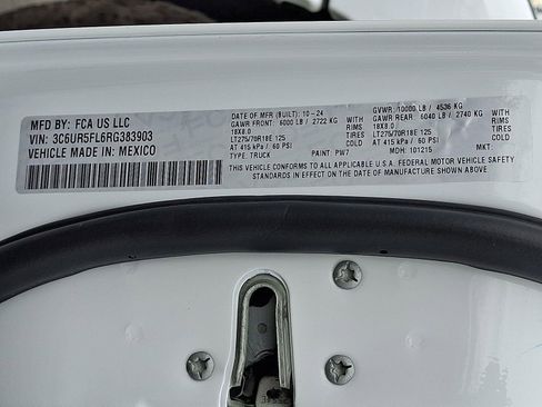 Used 2024 RAM 2500 Laramie image 28