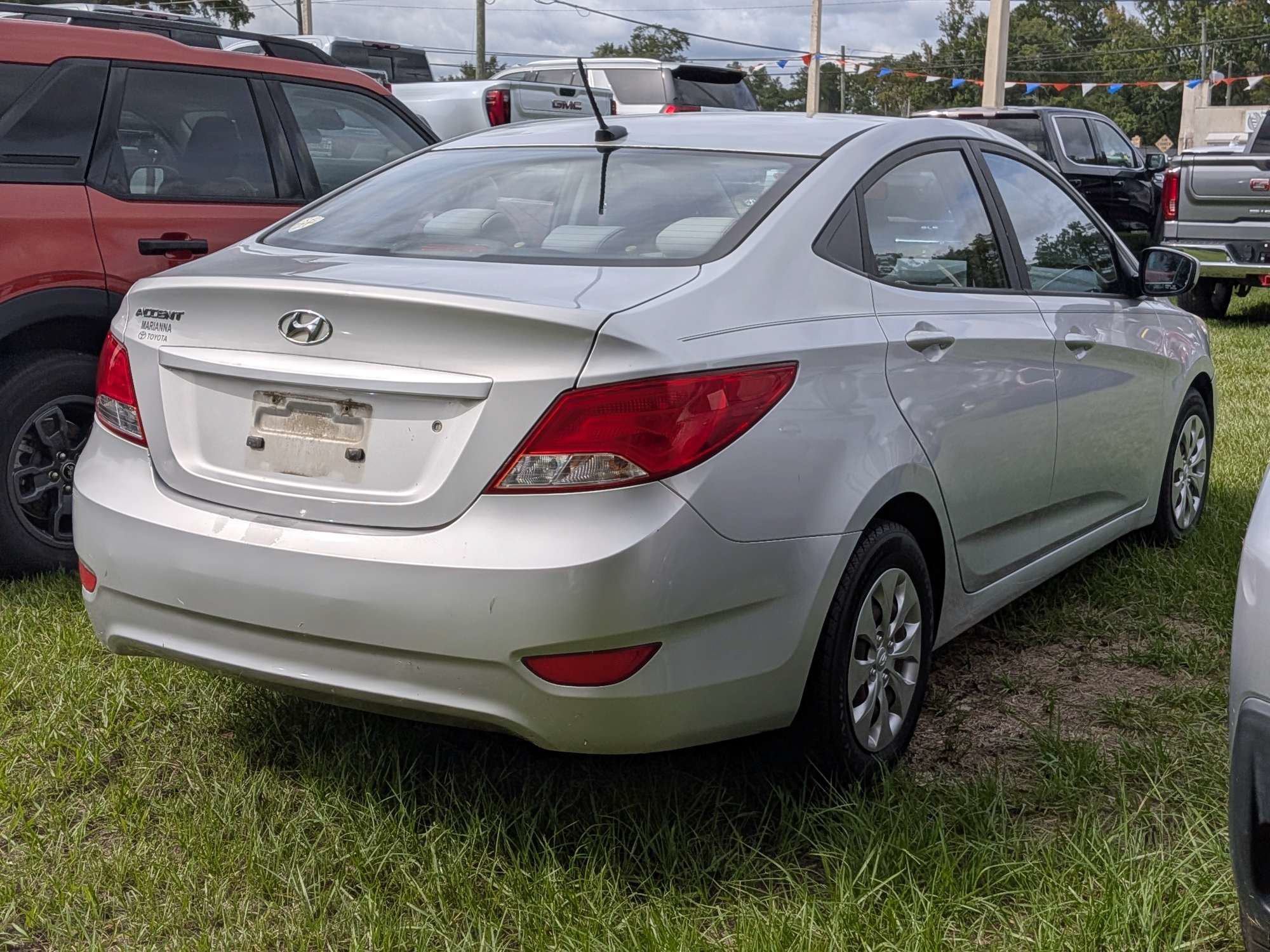 Used 2017 Hyundai Accent SE FWD image 5