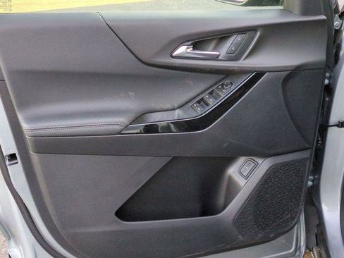 New 2026 Chevrolet Equinox LT w/ Convenience Package II image 13