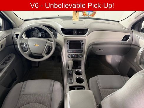 Used 2016 Chevrolet Traverse LS AWD/4WD image 7