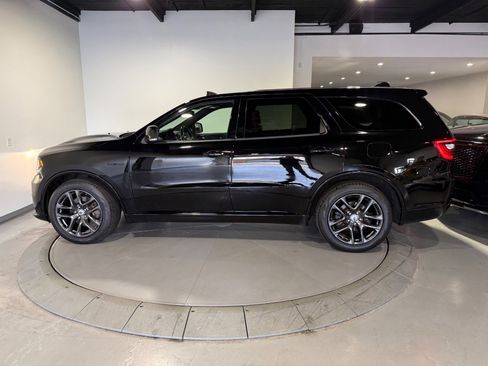Used 2020 Dodge Durango R/T w/ Blacktop Package AWD/4WD image 9