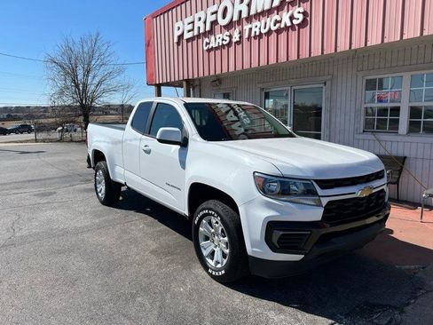 Used 2022 Chevrolet Colorado LT w/ Fleet Safety Package image 2