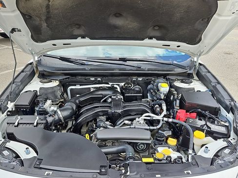 Used 2023 Subaru Outback Premium AWD/4WD image 27