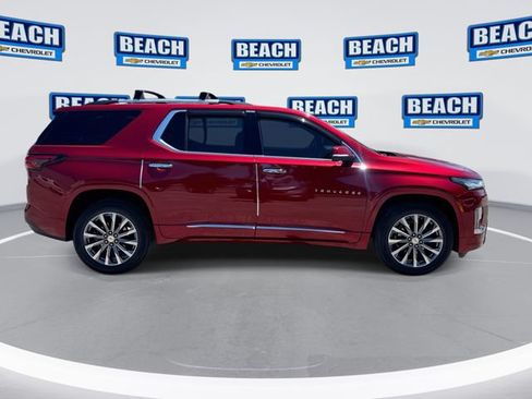 Used 2023 Chevrolet Traverse Premier w/ LPO, Floor Liner Package FWD image 9
