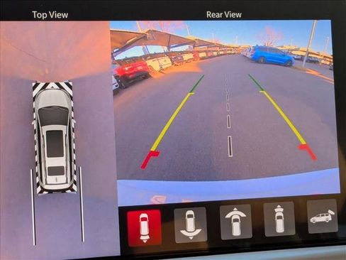 New 2026 Chrysler Pacifica Pinnacle image 12