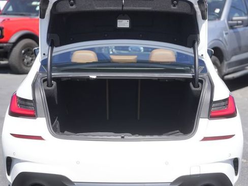 Used 2021 BMW 330i Sedan image 31