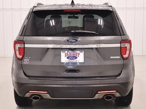 Used 2018 Ford Explorer XLT w/ Class II Trailer Tow Package FWD image 8