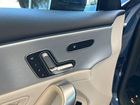 Used 2021 Mercedes-Benz A 220 image 35