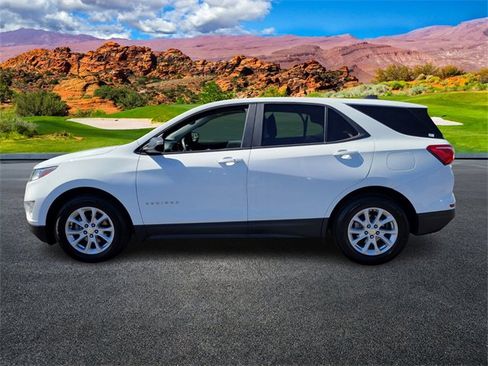 Used 2020 Chevrolet Equinox LS w/ LS Convenience Package image 7