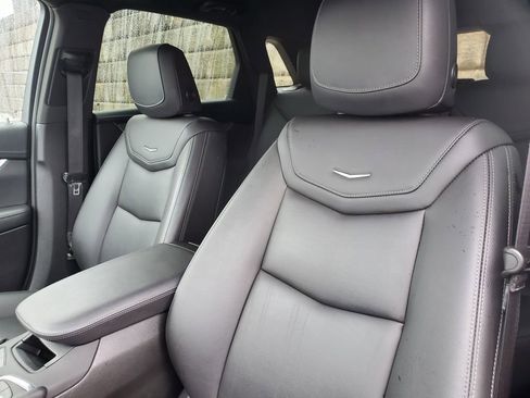 Used 2023 Cadillac XT5 Luxury image 37