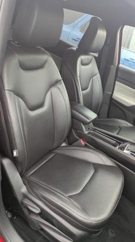 Used 2025 Jeep Compass Limited AWD/4WD image 17