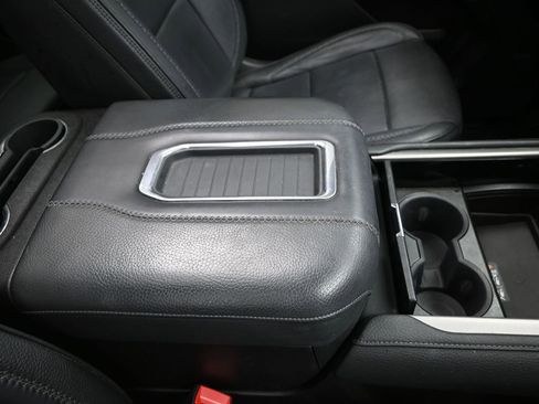 Used 2021 GMC Yukon Denali image 29