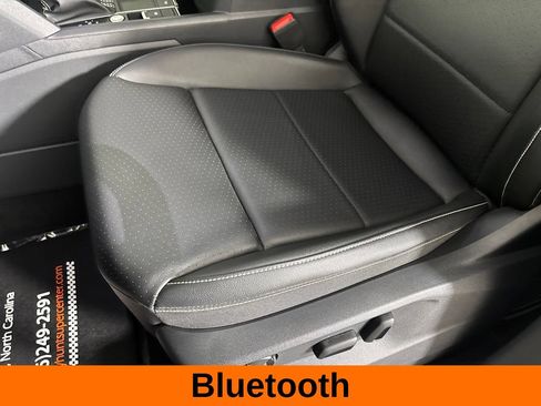 Used 2023 Volkswagen Atlas SE w/ Panoramic Sunroof Package FWD image 15