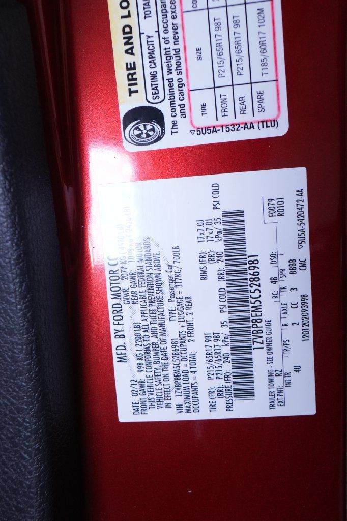 Used 2012 Ford Mustang Premium RWD image 37