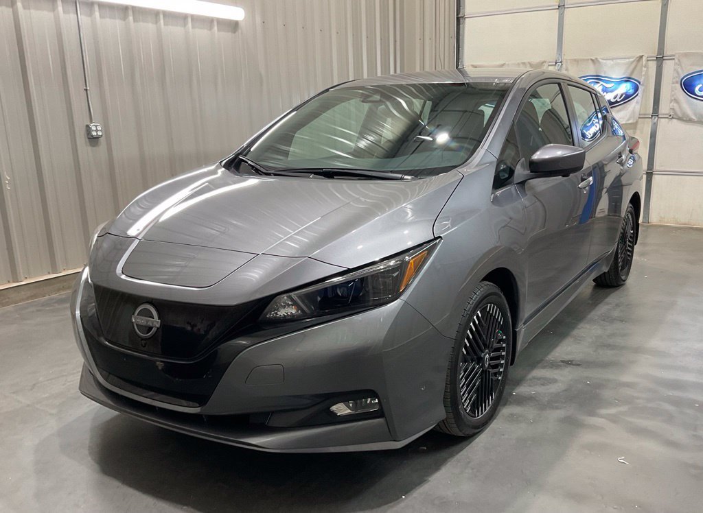 Used 2024 Nissan Leaf SV Plus FWD image 3