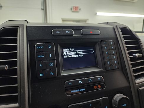 Used 2022 Ford F250 XL w/ STX Appearance Package image 46