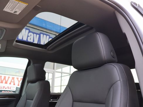 New 2026 GMC Sierra 1500 Elevation w/ Elevation Premium Package image 25