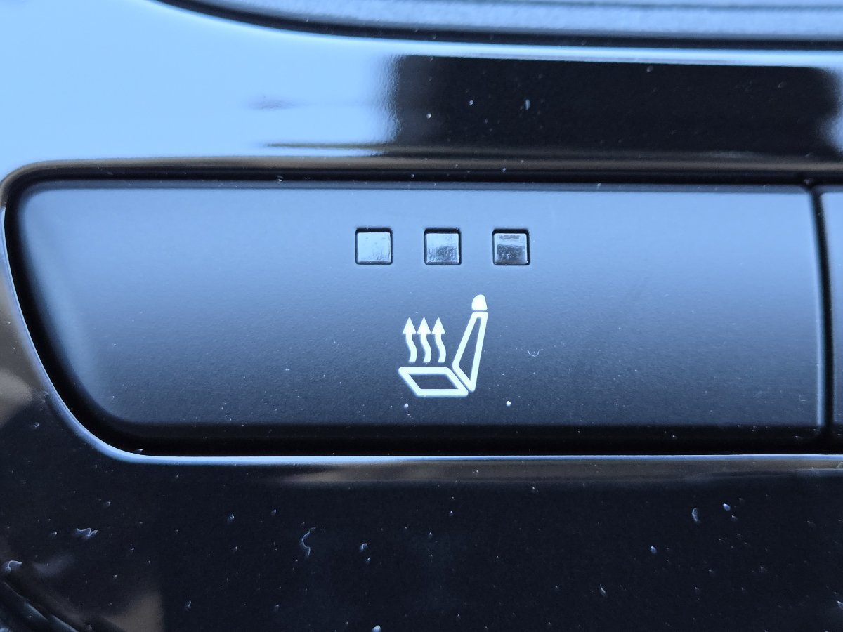 New 2027 Hyundai Ioniq 5 SEL AWD/4WD image 8