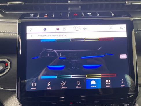 New 2025 Jeep Grand Cherokee Overland w/ Adv Protech Group III image 18