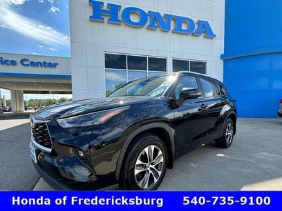 Used 2023 Toyota Highlander XLE