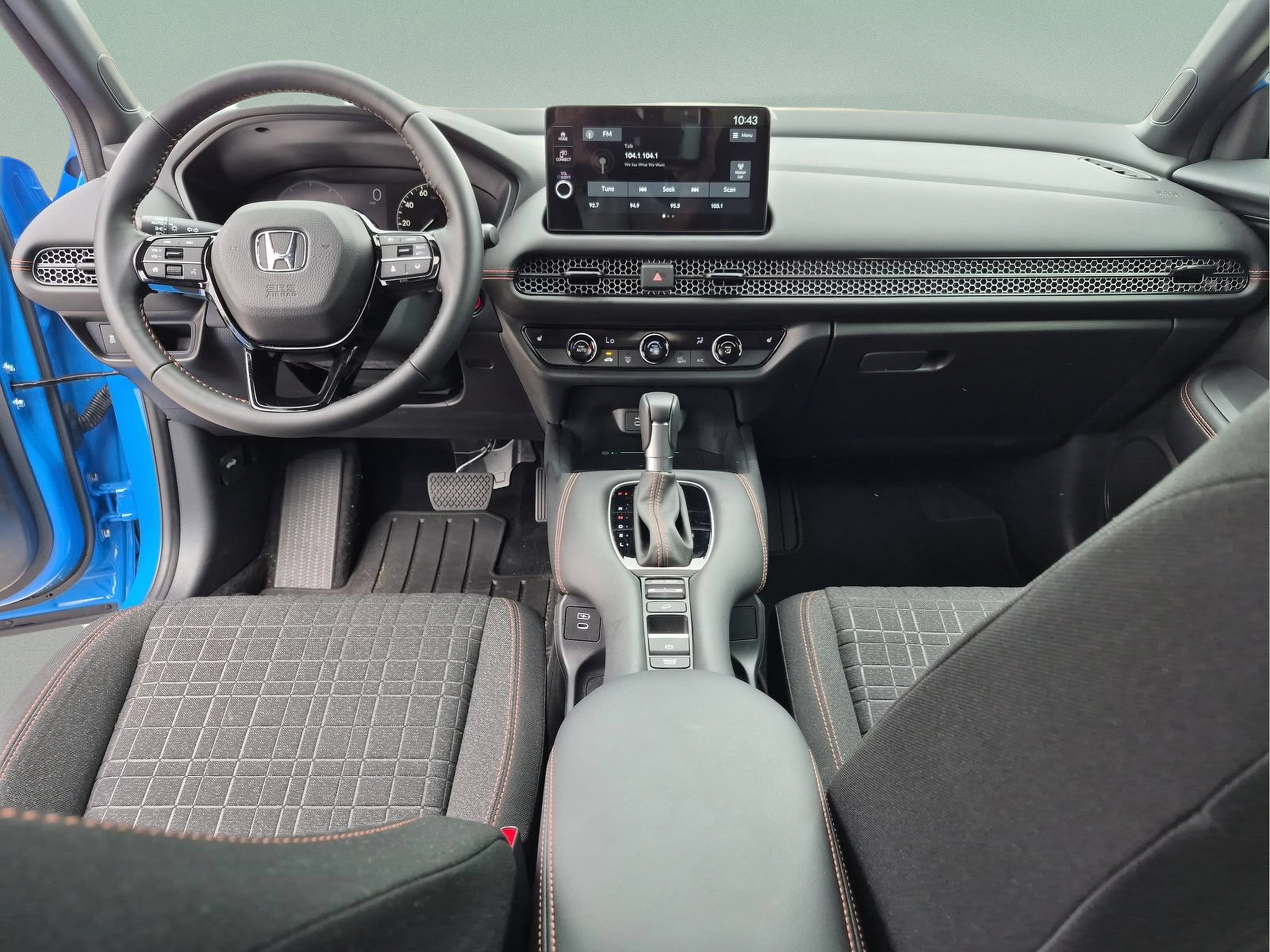 Certified 2026 Honda HR-V Sport image 27
