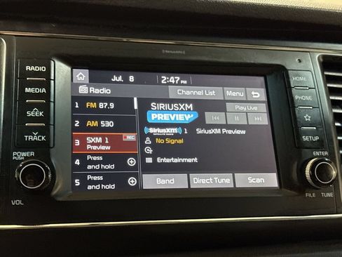 Used 2020 Kia Sedona EX FWD image 14