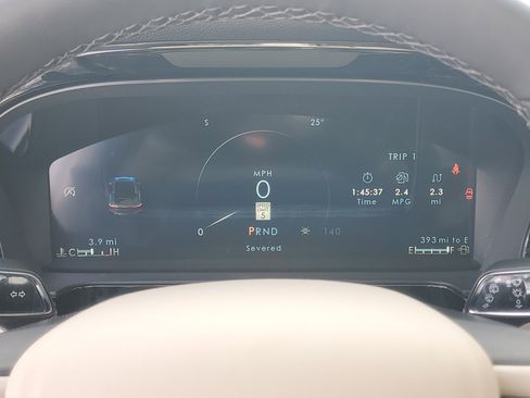 New 2026 Lincoln Corsair Premiere image 19