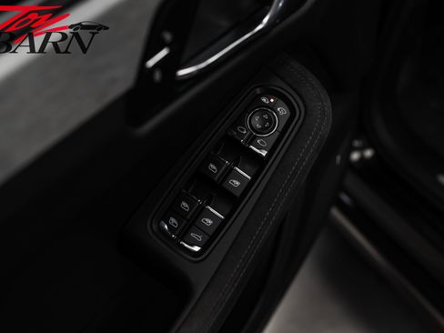 Used 2018 Porsche Macan GTS image 17