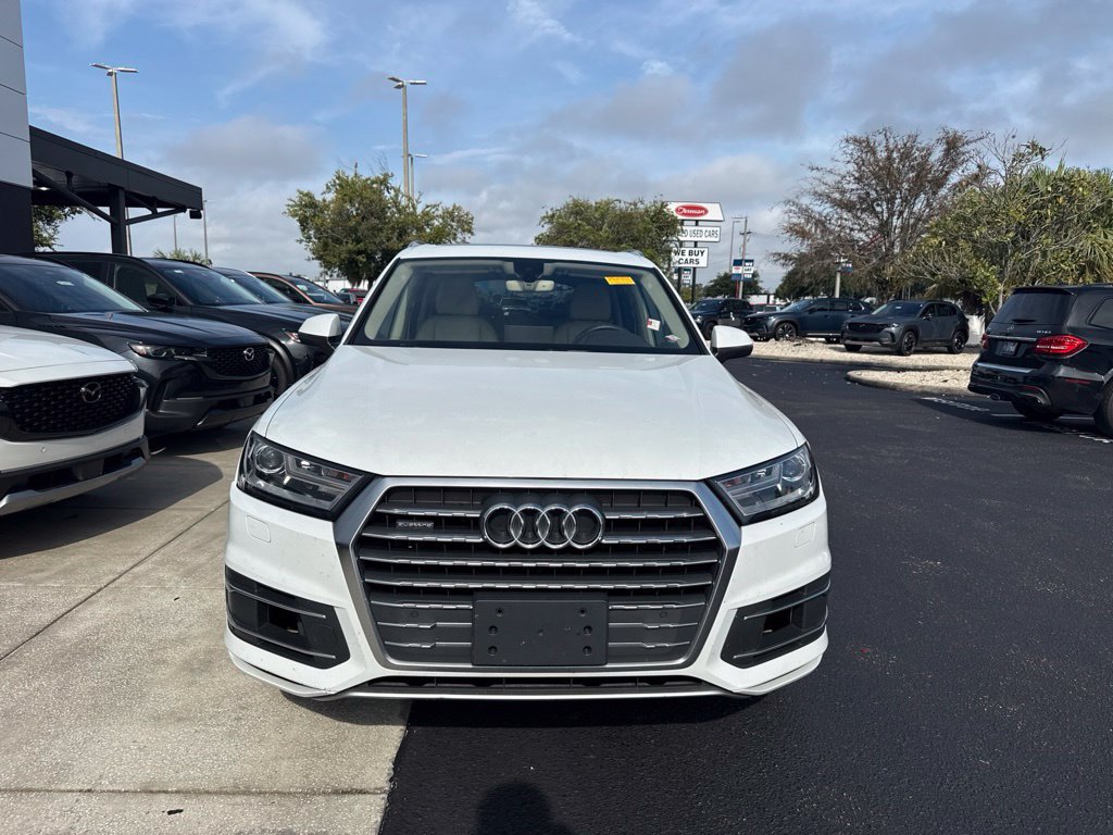 Used 2017 Audi Q7 3.0T Premium AWD/4WD image 2