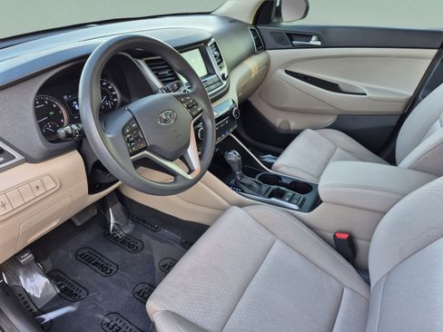 Used 2018 Hyundai Tucson SEL AWD/4WD image 16