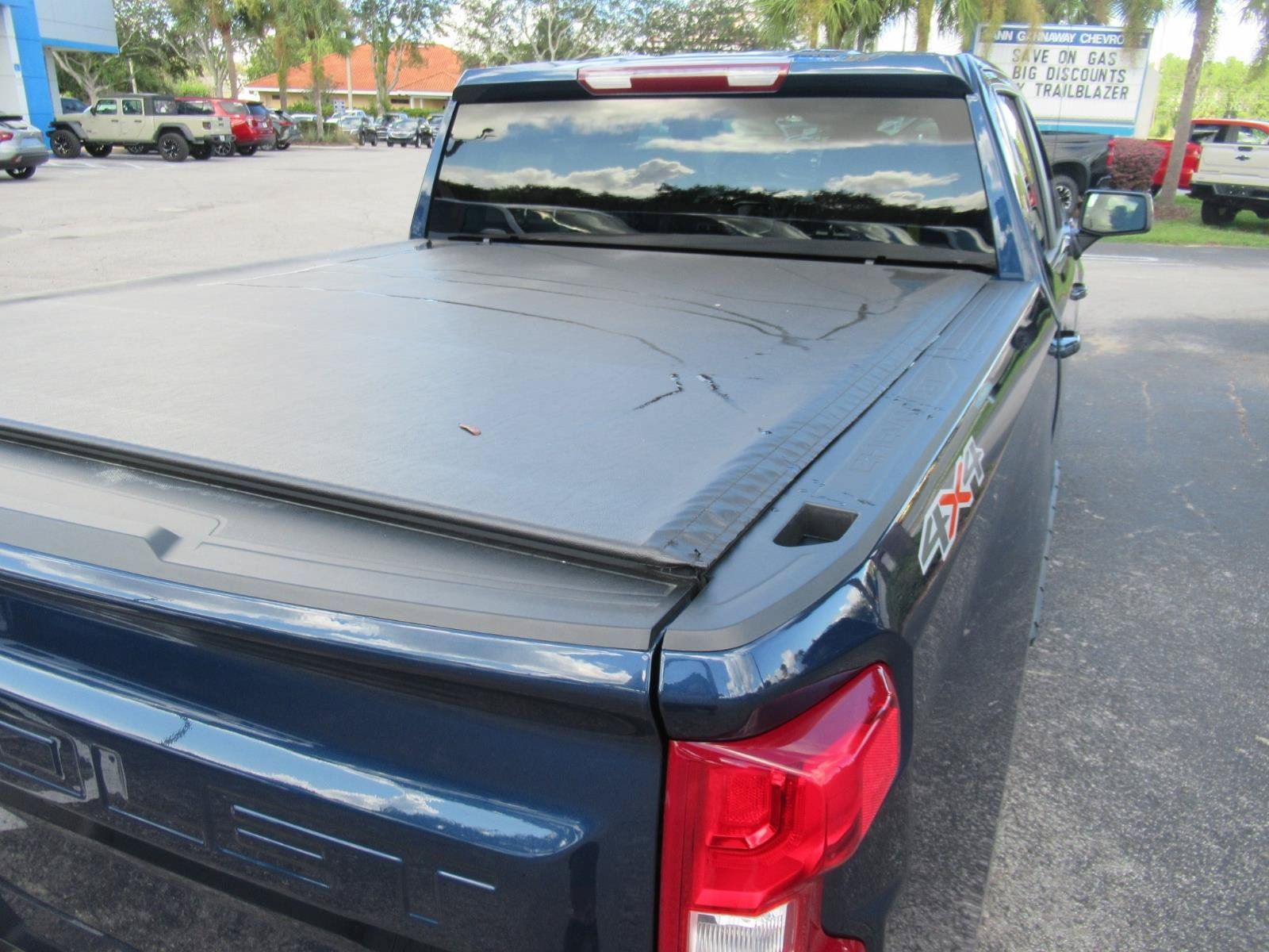 Used 2023 Chevrolet Silverado 1500 RST AWD/4WD image 10