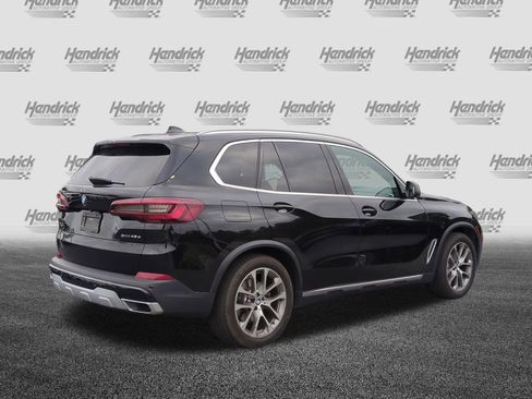 Used 2021 BMW X5 xDrive45e w/ Parking Assistance Package AWD/4WD image 10
