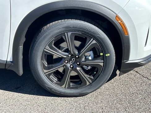 New 2026 INFINITI QX60 Autograph image 9