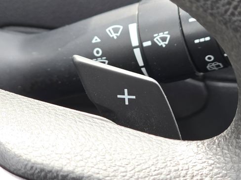 Used 2018 Subaru Outback 2.5i image 12