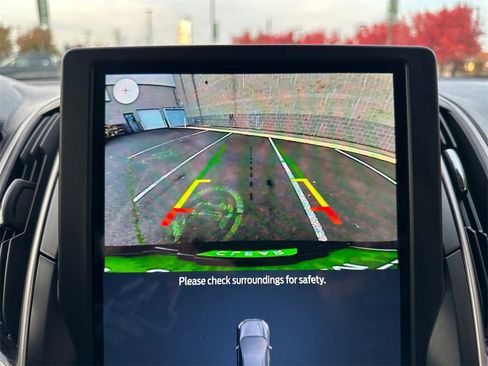 Used 2022 Ford Edge SEL image 23