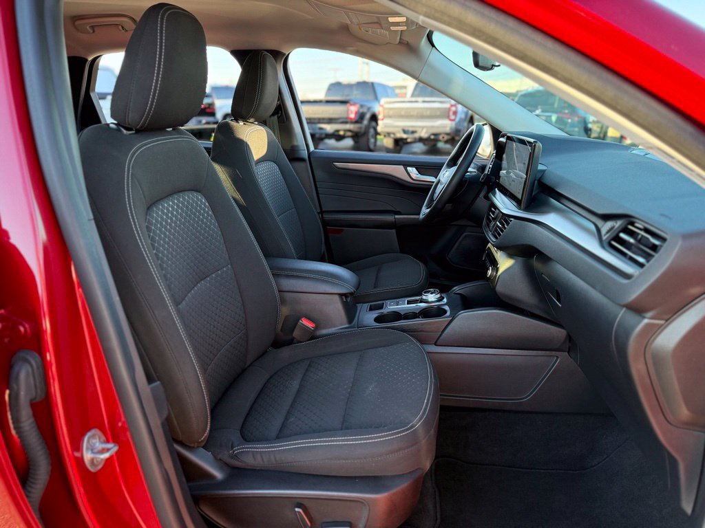 Used 2023 Ford Escape Active w/ Tech Pack #2 AWD/4WD image 14