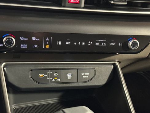 New 2026 Kia Carnival FWD image 20