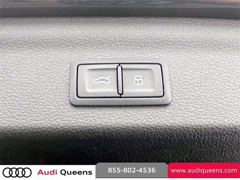 Certified 2022 Audi Q3 2.0T Premium Plus w/ Premium Plus Package image 12