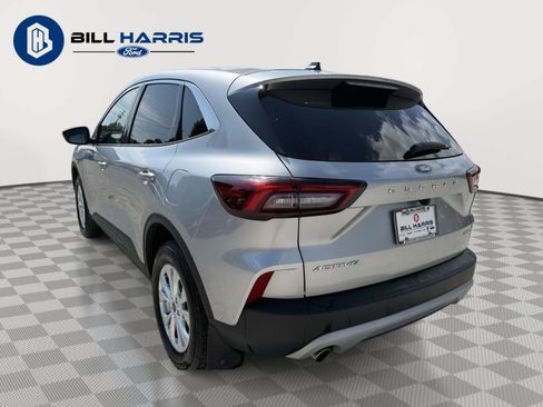 Used 2023 Ford Escape Active AWD/4WD image 8