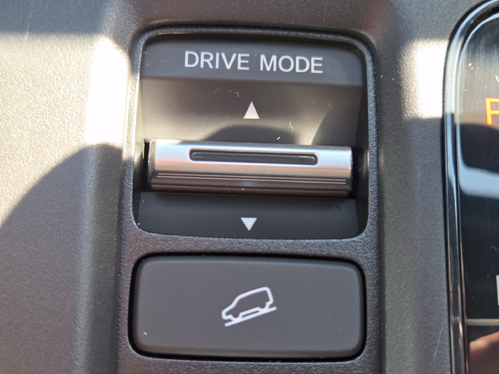 Used 2026 Honda CR-V Sport Touring image 11