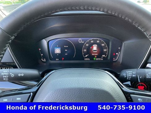 Used 2020 Honda CR-V Touring image 34
