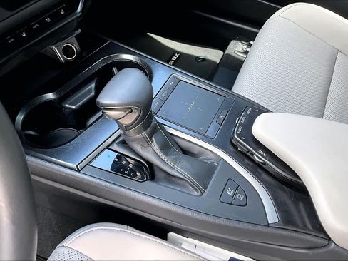 Used 2021 Lexus UX 250h w/ Premium Package AWD/4WD image 16