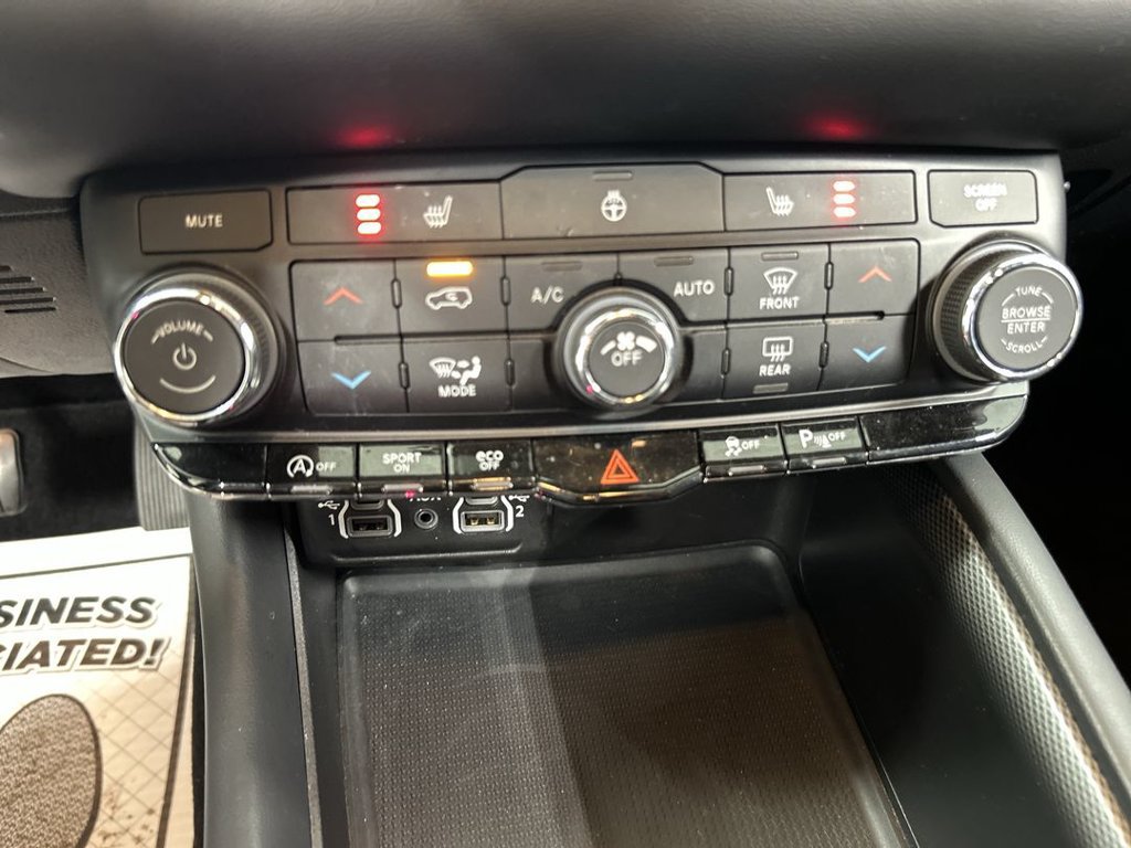 Used 2023 Dodge Durango GT w/ Blacktop Package AWD/4WD image 16