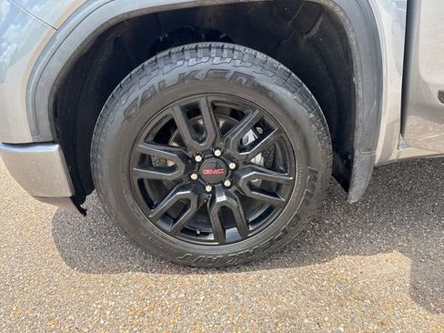 Used 2021 GMC Sierra 1500 Elevation w/ Preferred Package RWD image 11