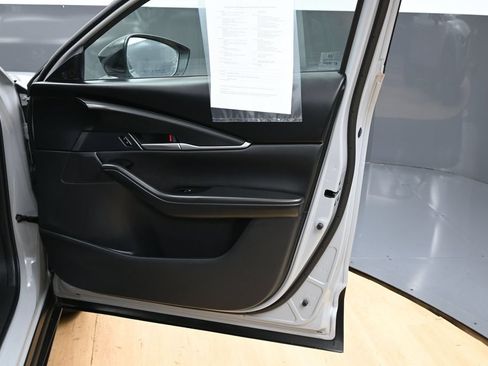 Used 2025 MAZDA CX-30 AWD 2.5 S w/ Select Sport Pkg image 36